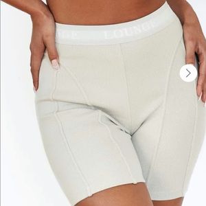 Bone ribbed bike shorts